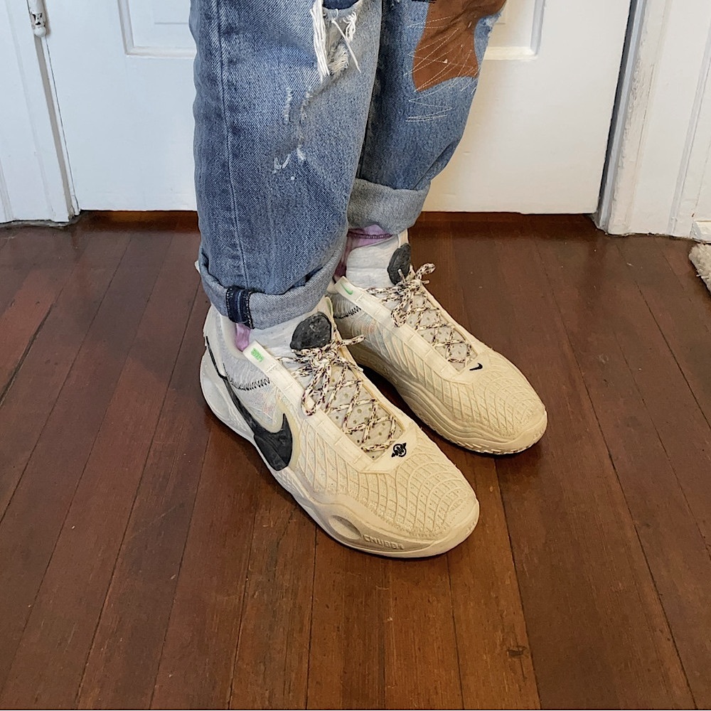 Nike Cosmic Unity “Natural/Total Orange” Size 13